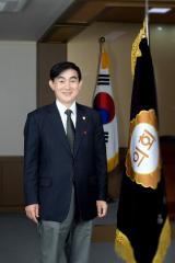 박현일